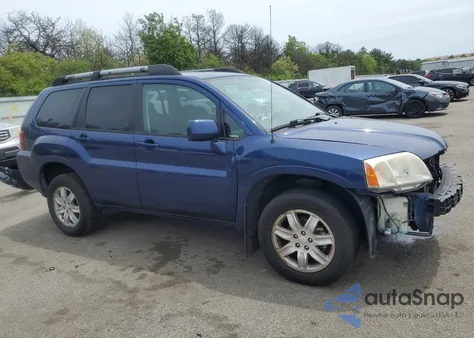 2010 Mitsubishi Endeavor Ls from USA, damaged, VIN 4A4JN2AS6AE017688